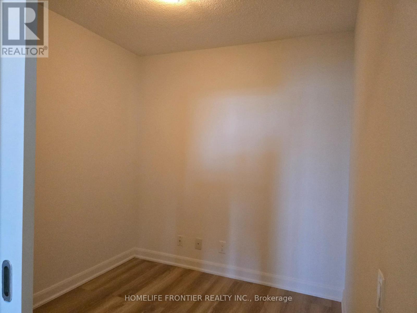 2315 - 17 Anndale Drive, Toronto, Ontario  M2N 2W7 - Photo 2 - C12550210