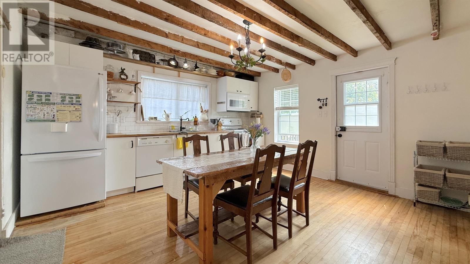 407 Willow Avenue, Summerside, Prince Edward Island C1N 2B4 - Photo 13 - 202528077