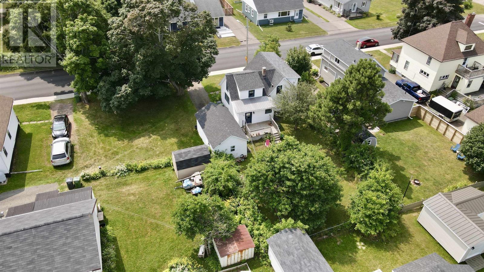 407 Willow Avenue, Summerside, Prince Edward Island C1N 2B4 - Photo 4 - 202528077