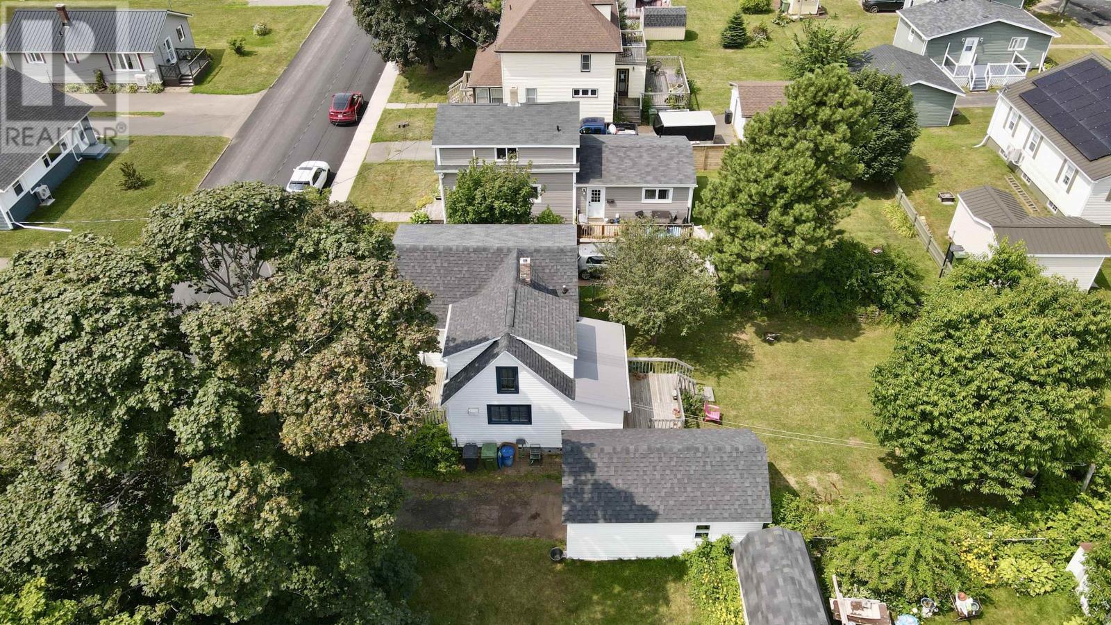 407 Willow Avenue, Summerside, Prince Edward Island C1N 2B4 - Photo 5 - 202528077