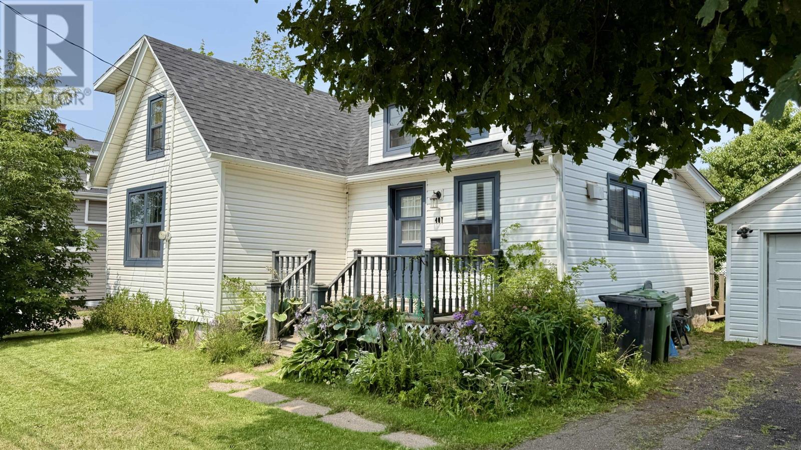 407 Willow Avenue, Summerside, Prince Edward Island C1N 2B4 - Photo 9 - 202528077