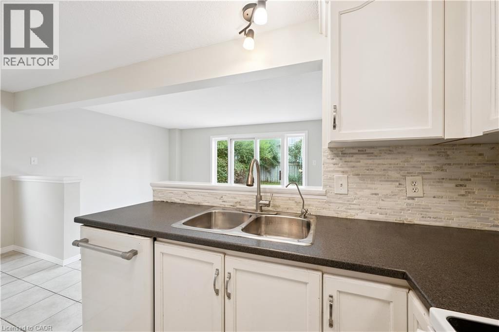 123 Stephanie Drive, Guelph, Ontario N1K 1X7 - Photo 13 - 40773494