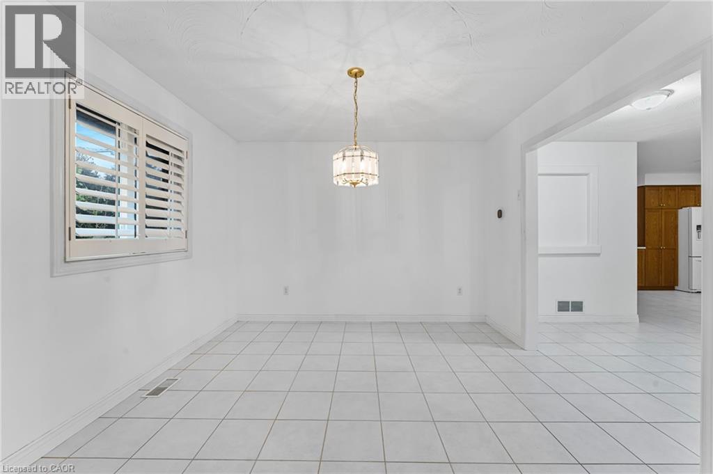 591 Acadia Drive, Hamilton, Ontario  L8W 3A8 - Photo 9 - 40785244