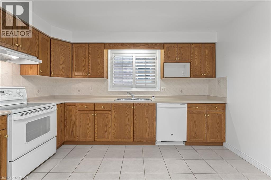 591 Acadia Drive, Hamilton, Ontario  L8W 3A8 - Photo 16 - 40785244