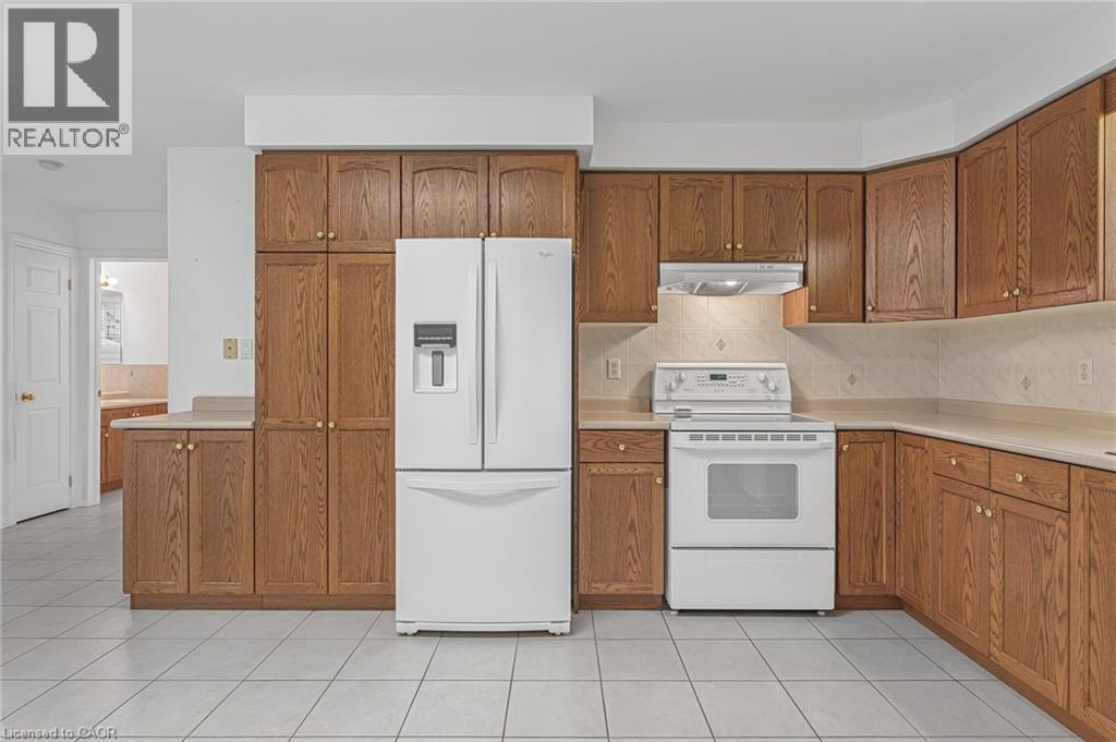 591 Acadia Drive, Hamilton, Ontario  L8W 3A8 - Photo 14 - 40785244