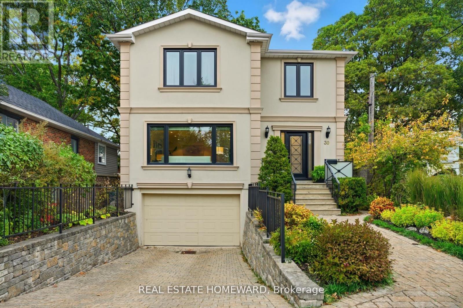 30 LYNN ROAD, Toronto, Ontario