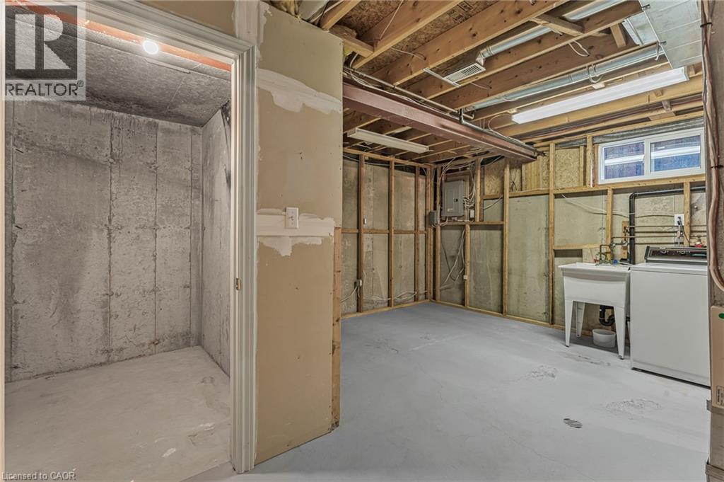 591 Acadia Drive, Hamilton, Ontario  L8W 3A8 - Photo 37 - 40785244