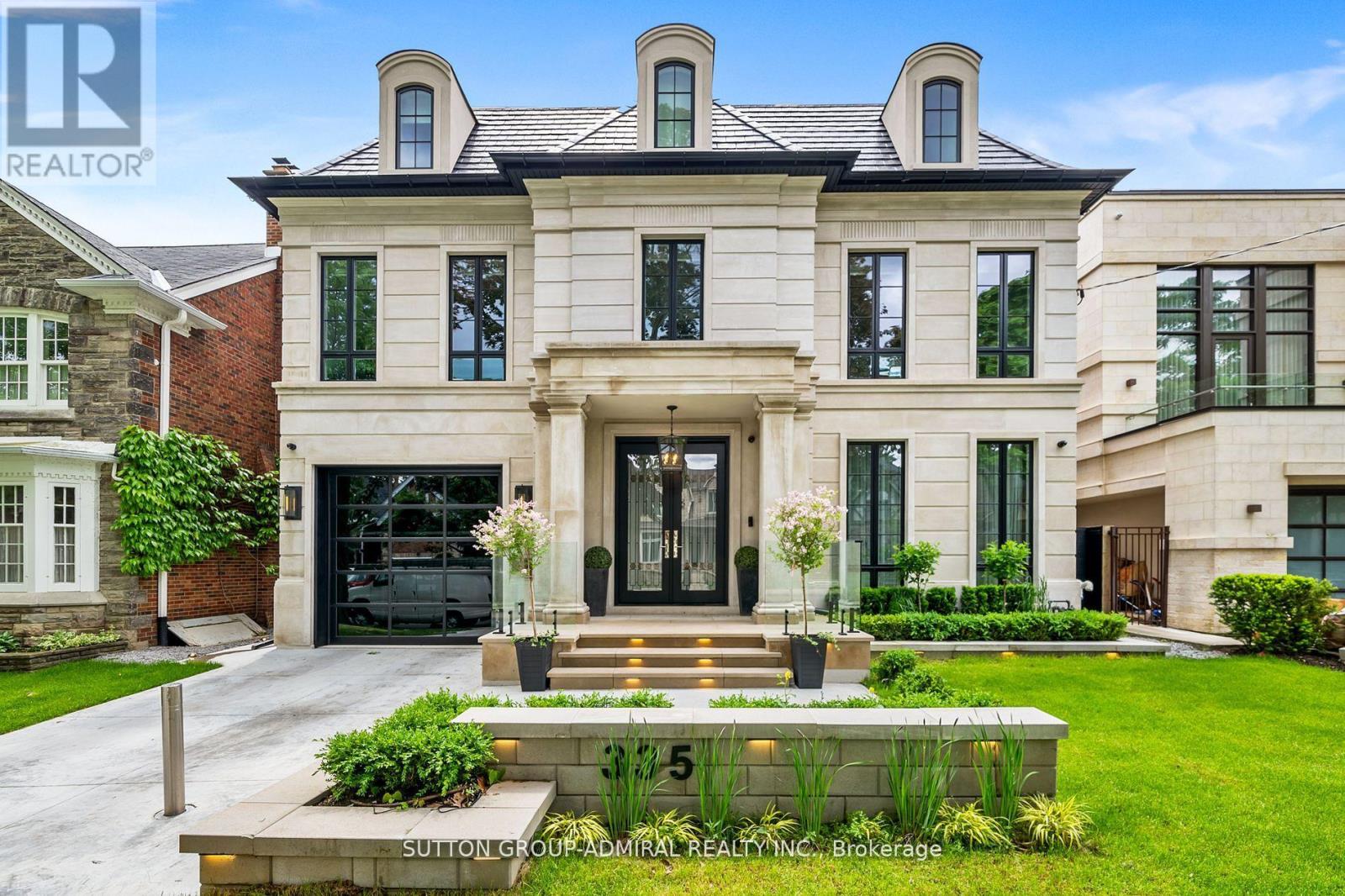 335 LYTTON BOULEVARD, Toronto, Ontario