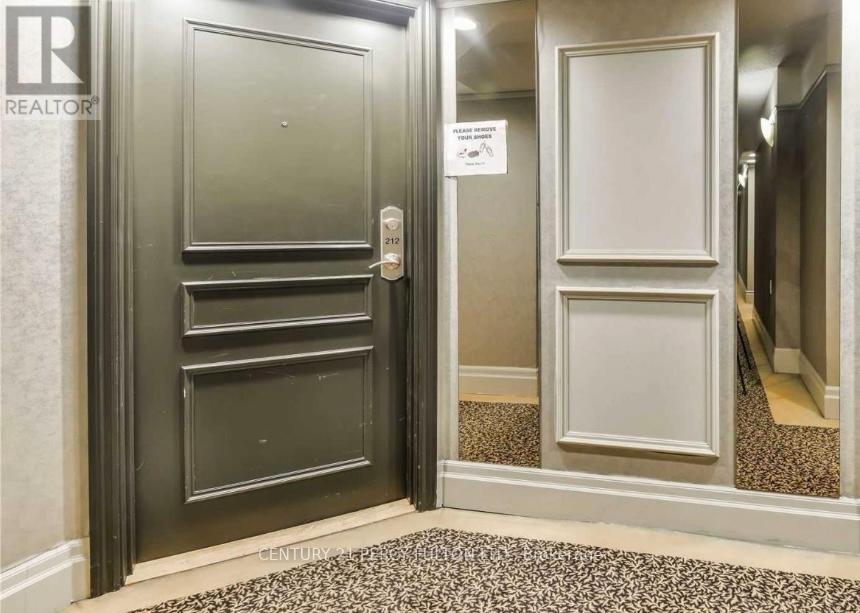 212 - 1030 Sheppard Avenue W, Toronto, Ontario  M3H 6C1 - Photo 2 - C12528102