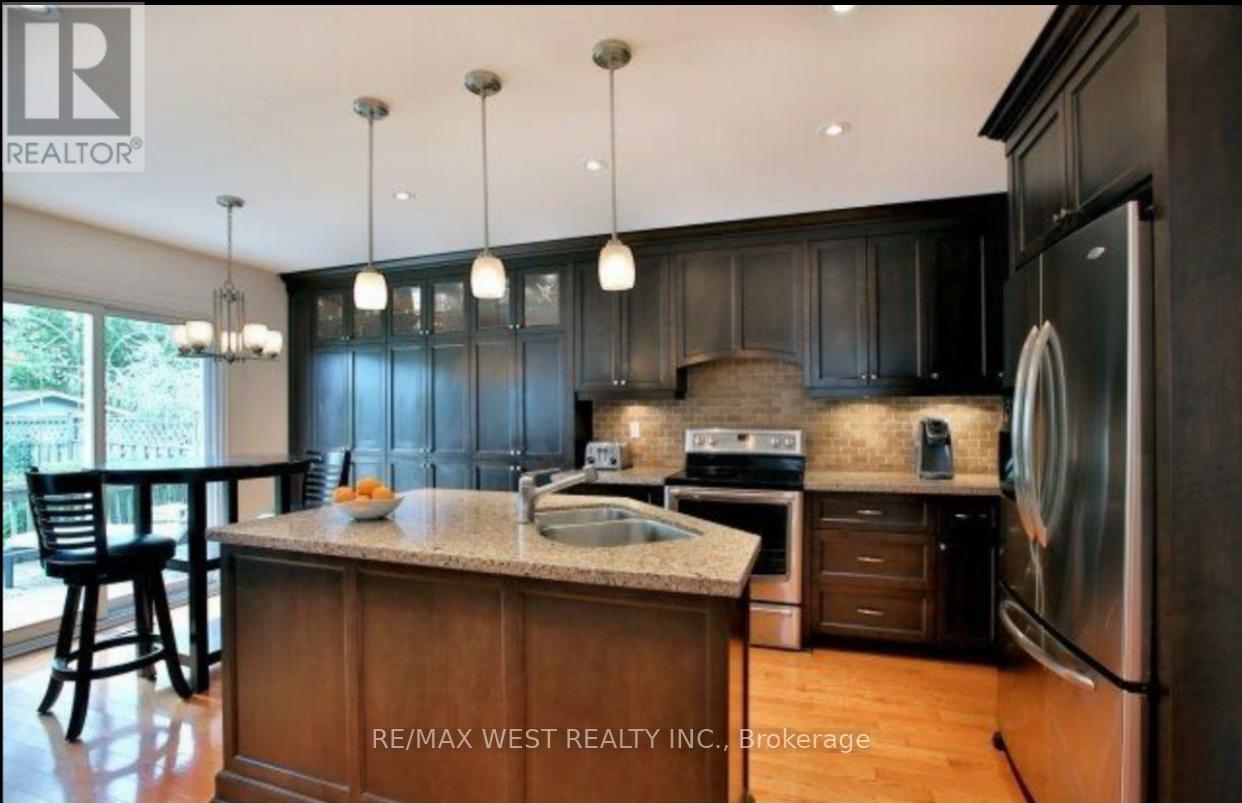 7147 Harding Crescent, Mississauga, Ontario  L5N 5P5 - Photo 16 - W12465028