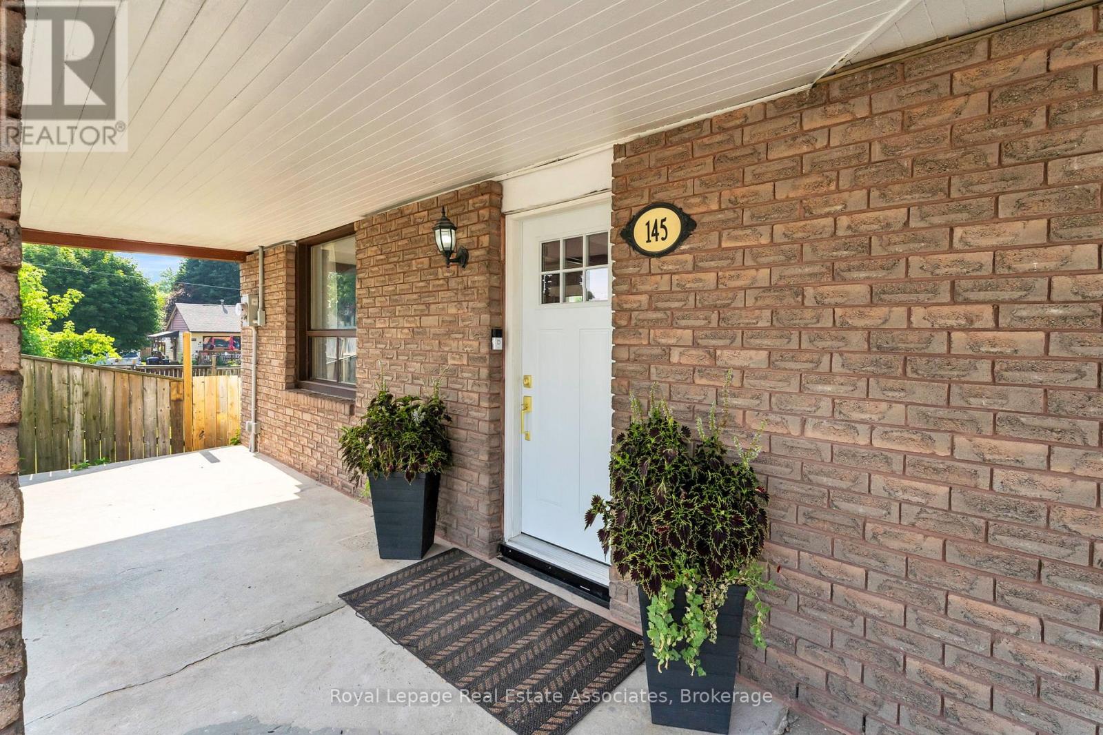 145 Margaret Street, Essa, Ontario  L0M 1B0 - Photo 3 - N12550194