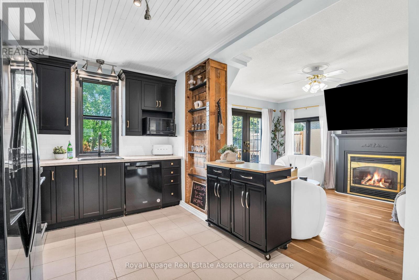 145 Margaret Street, Essa, Ontario  L0M 1B0 - Photo 9 - N12550194