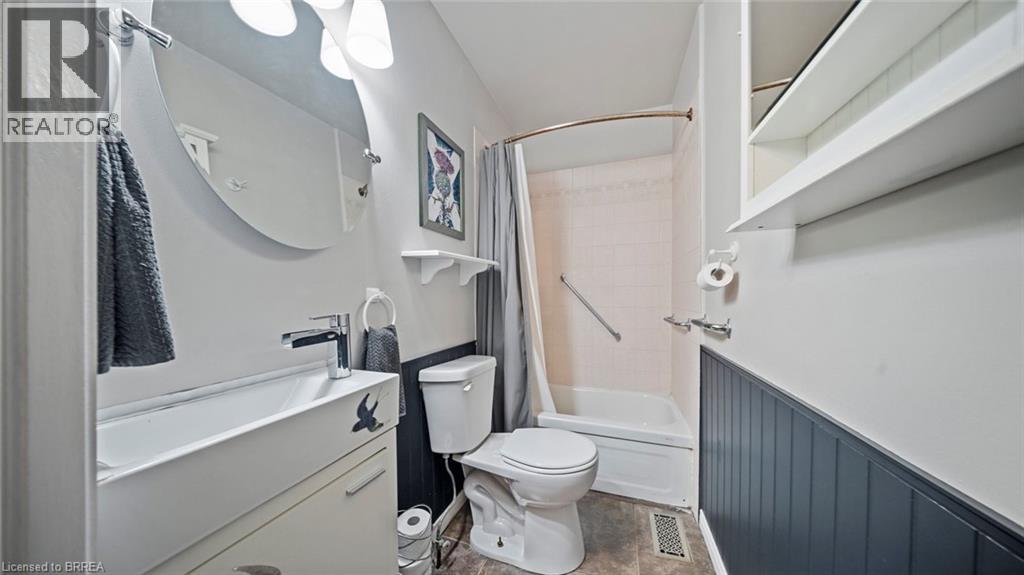 73 Superior Street, Brantford, Ontario  N3S 2K5 - Photo 16 - 40784942