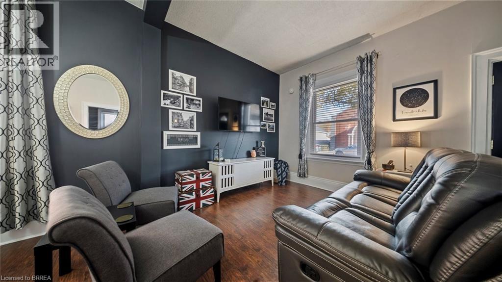 73 Superior Street, Brantford, Ontario  N3S 2K5 - Photo 8 - 40784942