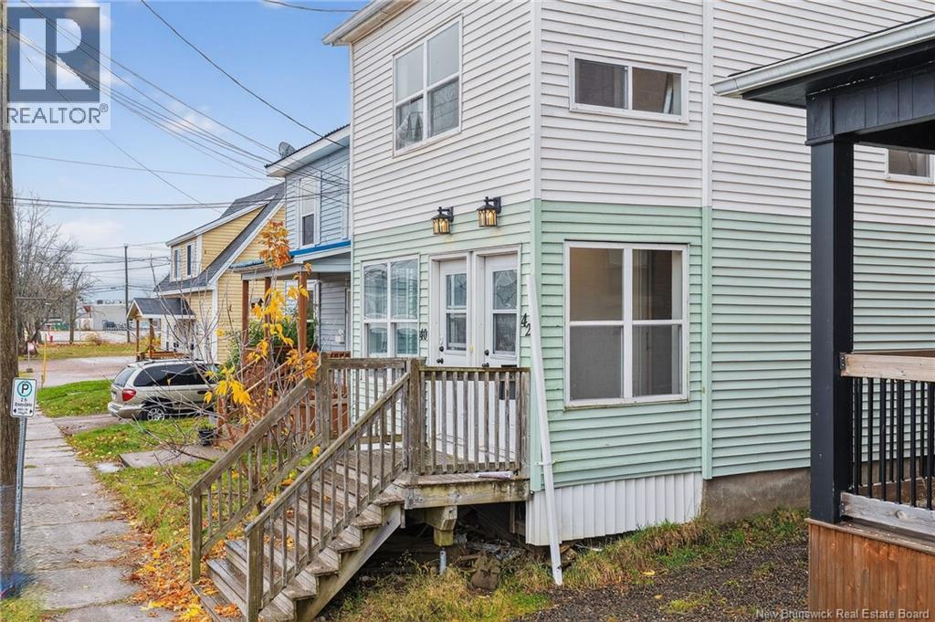 40-42 Harris, Moncton, New Brunswick  E1C 4N6 - Photo 2 - NB129875