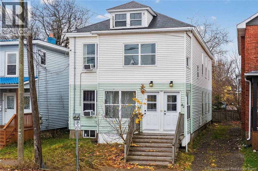 40-42 Harris, Moncton, New Brunswick  E1C 4N6 - Photo 3 - NB129875