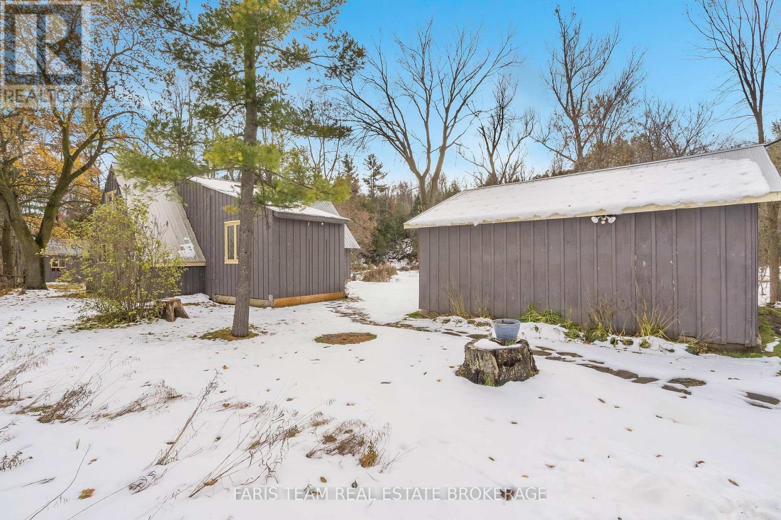 7237 6/7 Sideroad Nottawasaga, Clearview (Creemore), Ontario  L0M 1G0 - Photo 35 - S12550176