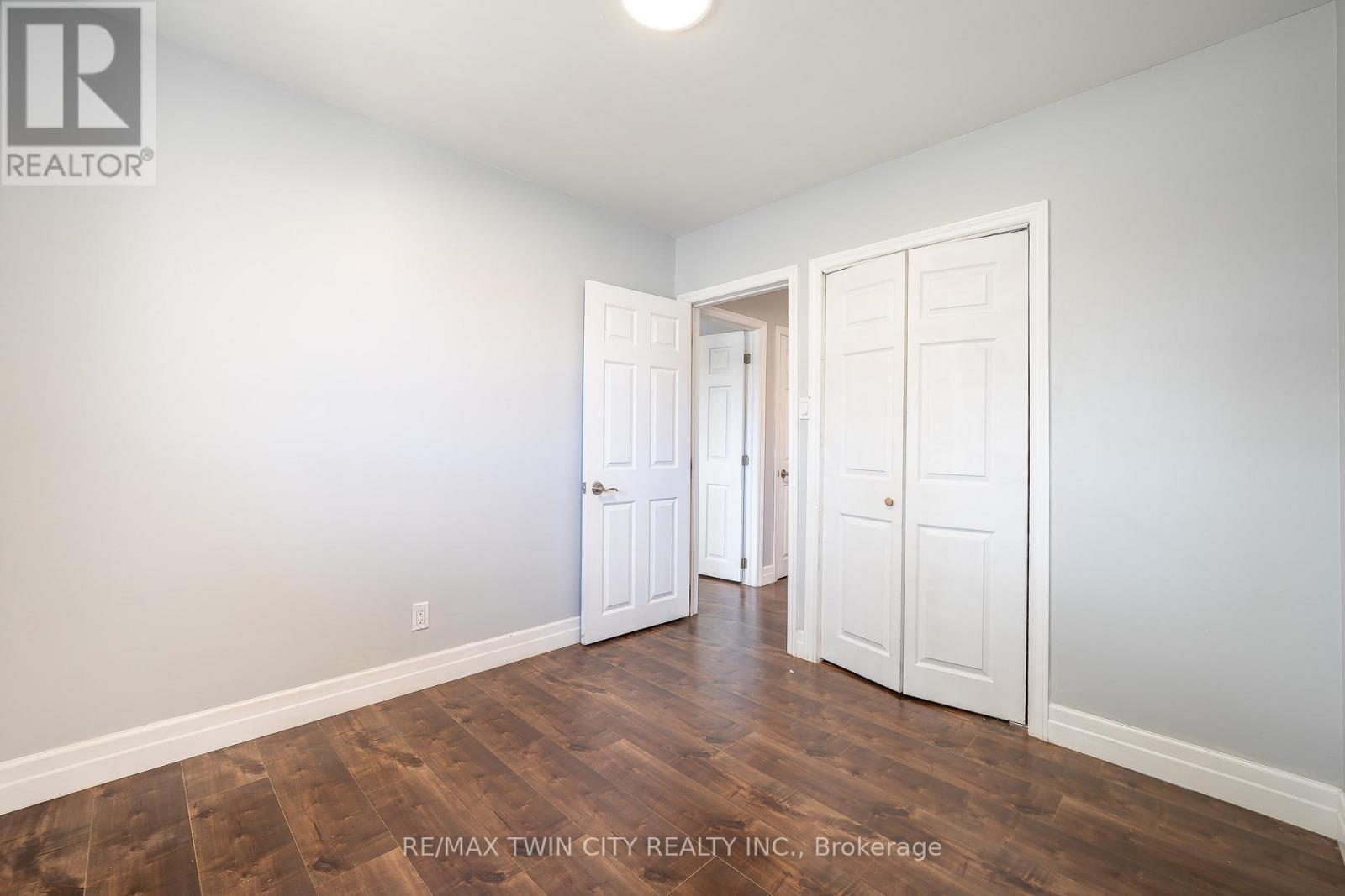 100 Lauris Avenue, Cambridge, Ontario N1R 5L4 - Photo 18 - X12449849