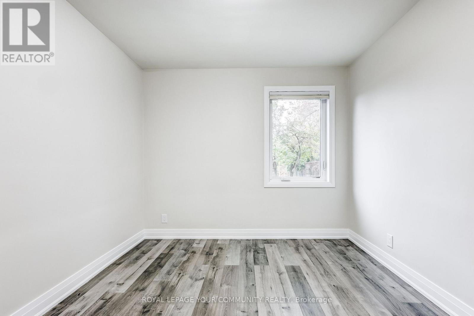 108 Ennerdale Road, Toronto, Ontario  M6E 4C6 - Photo 16 - W12550148