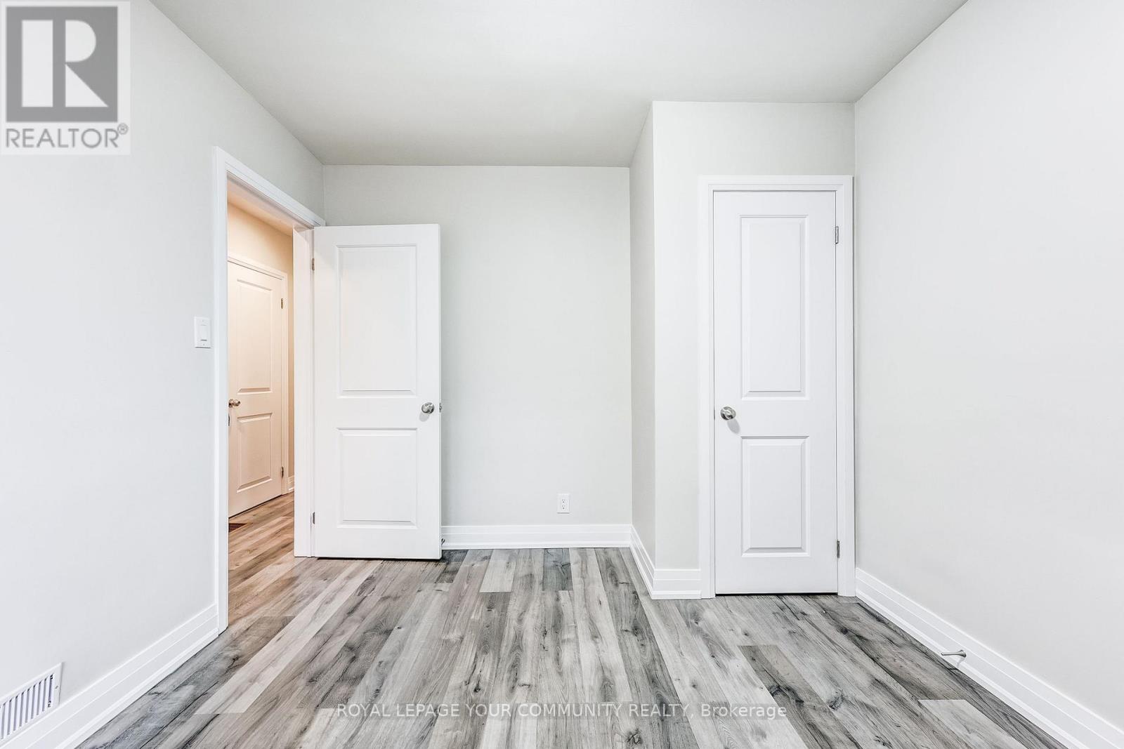 108 Ennerdale Road, Toronto, Ontario  M6E 4C6 - Photo 18 - W12550148