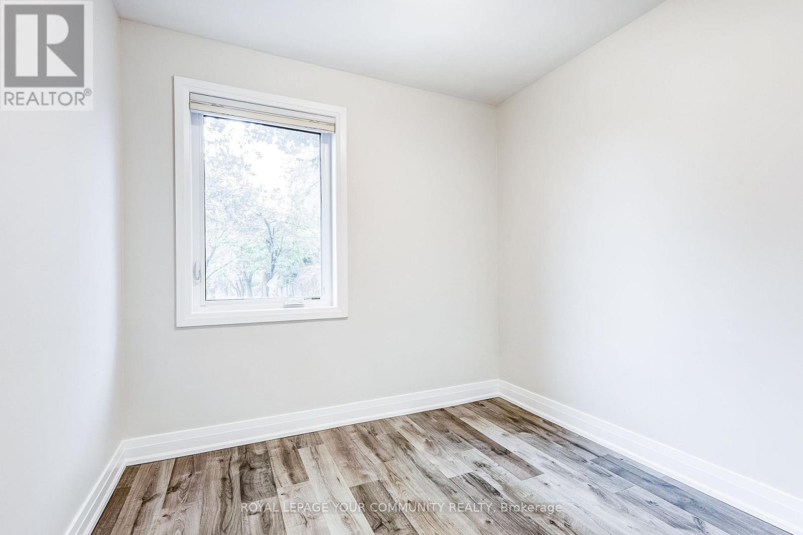 108 Ennerdale Road, Toronto, Ontario  M6E 4C6 - Photo 20 - W12550148