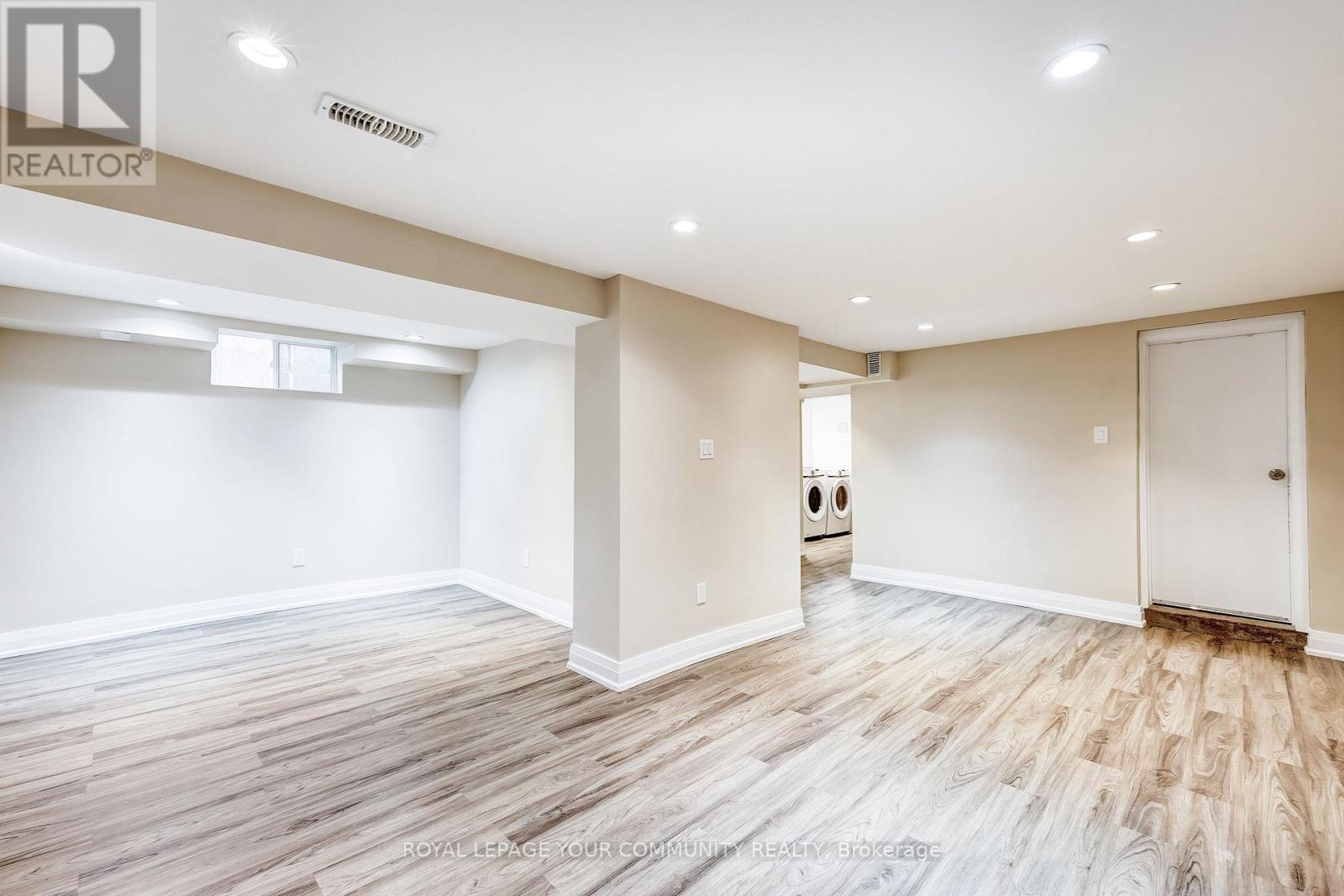 108 Ennerdale Road, Toronto, Ontario  M6E 4C6 - Photo 27 - W12550148