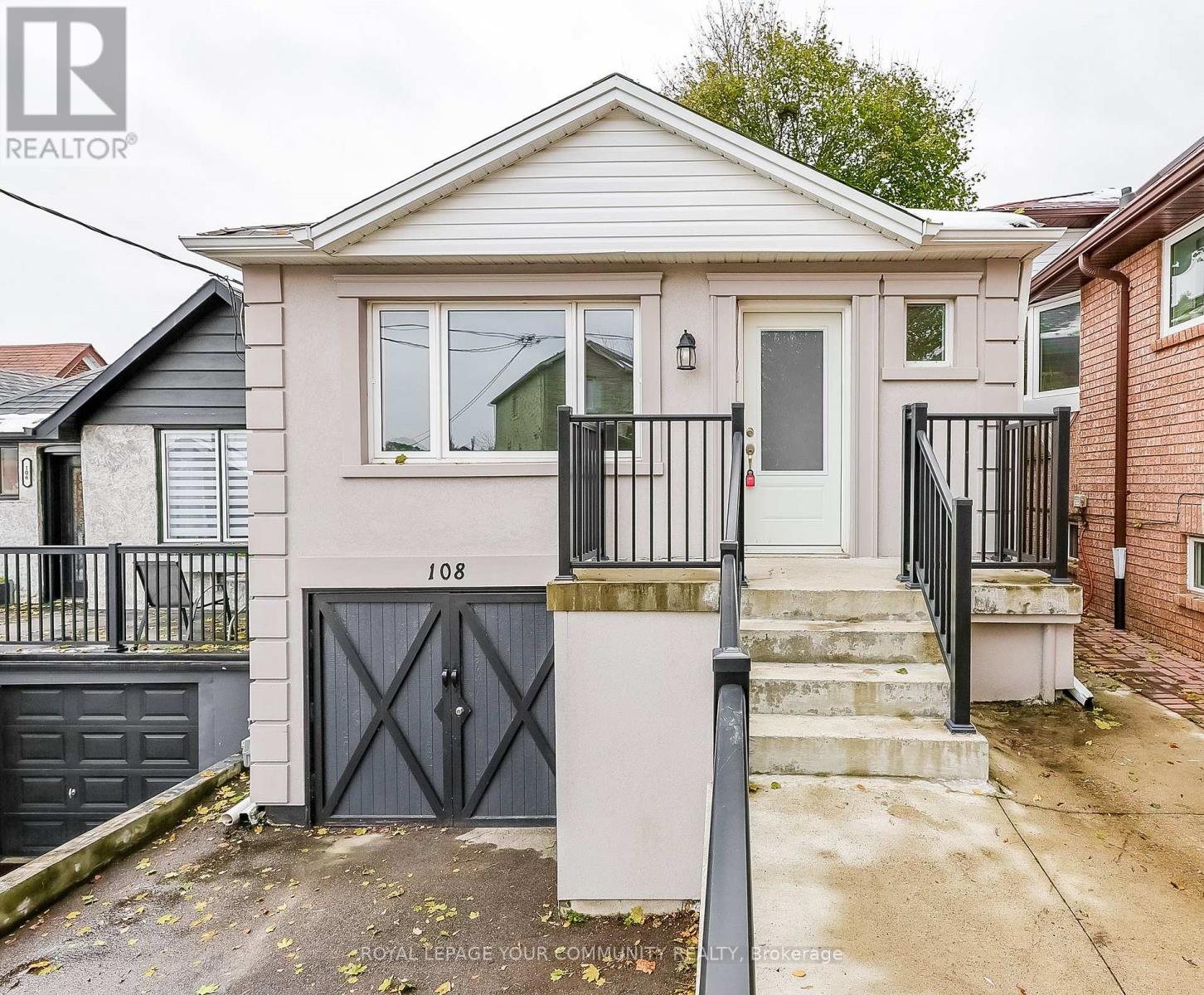 108 Ennerdale Road, Toronto, Ontario  M6E 4C6 - Photo 36 - W12550148