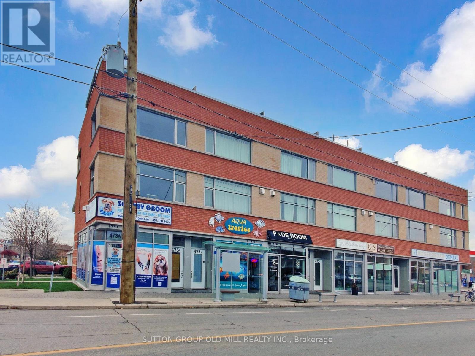7 - 473 B Rogers Road, Toronto, Ontario  M6M 0B3 - Photo 2 - W12550178