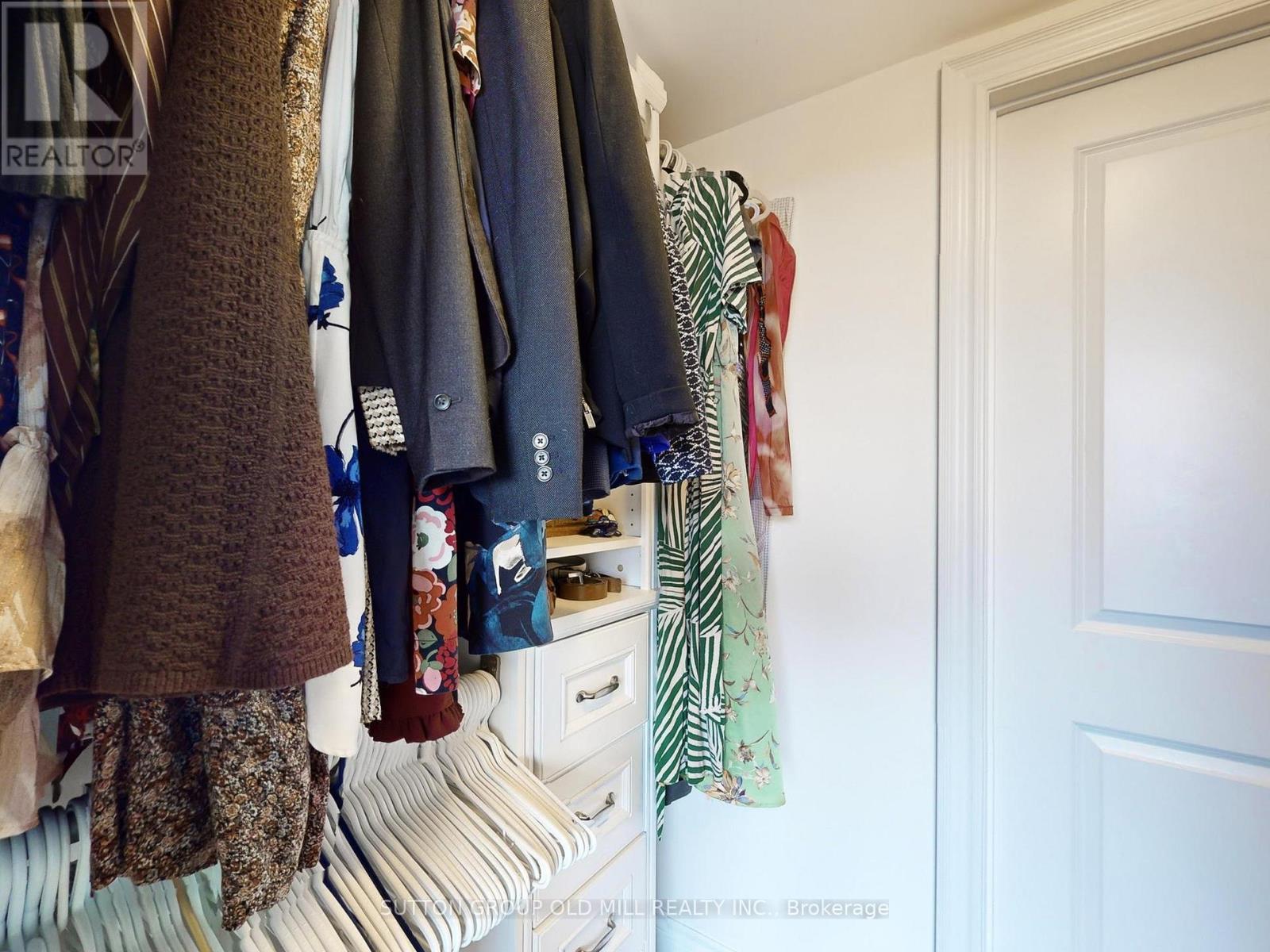 7 - 473 B Rogers Road, Toronto, Ontario  M6M 0B3 - Photo 26 - W12550178