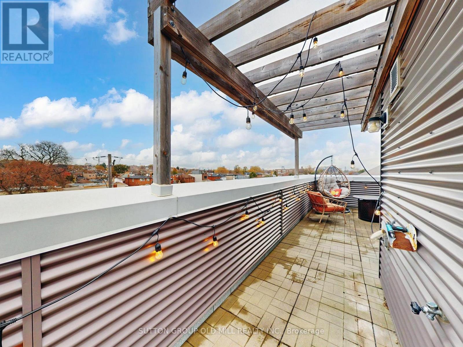 7 - 473 B Rogers Road, Toronto, Ontario  M6M 0B3 - Photo 40 - W12550178