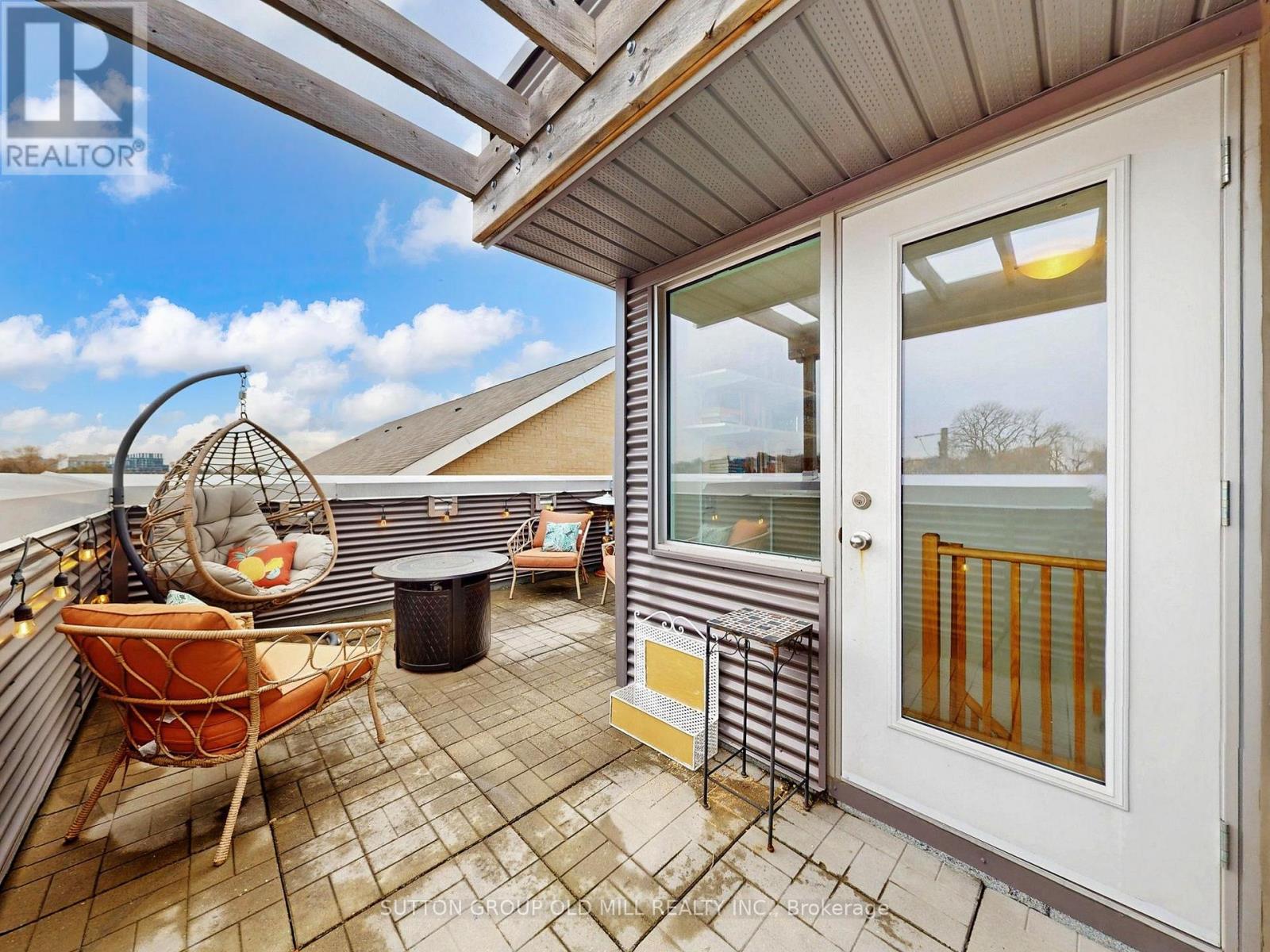 7 - 473 B Rogers Road, Toronto, Ontario  M6M 0B3 - Photo 41 - W12550178