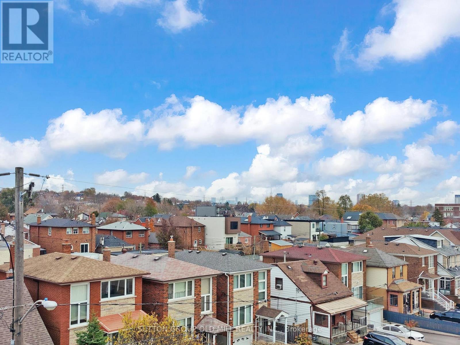 7 - 473 B Rogers Road, Toronto, Ontario  M6M 0B3 - Photo 42 - W12550178