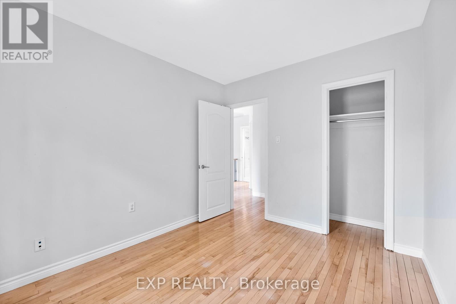 722 Weston Road, Toronto, Ontario  M6N 3R5 - Photo 13 - W12550190