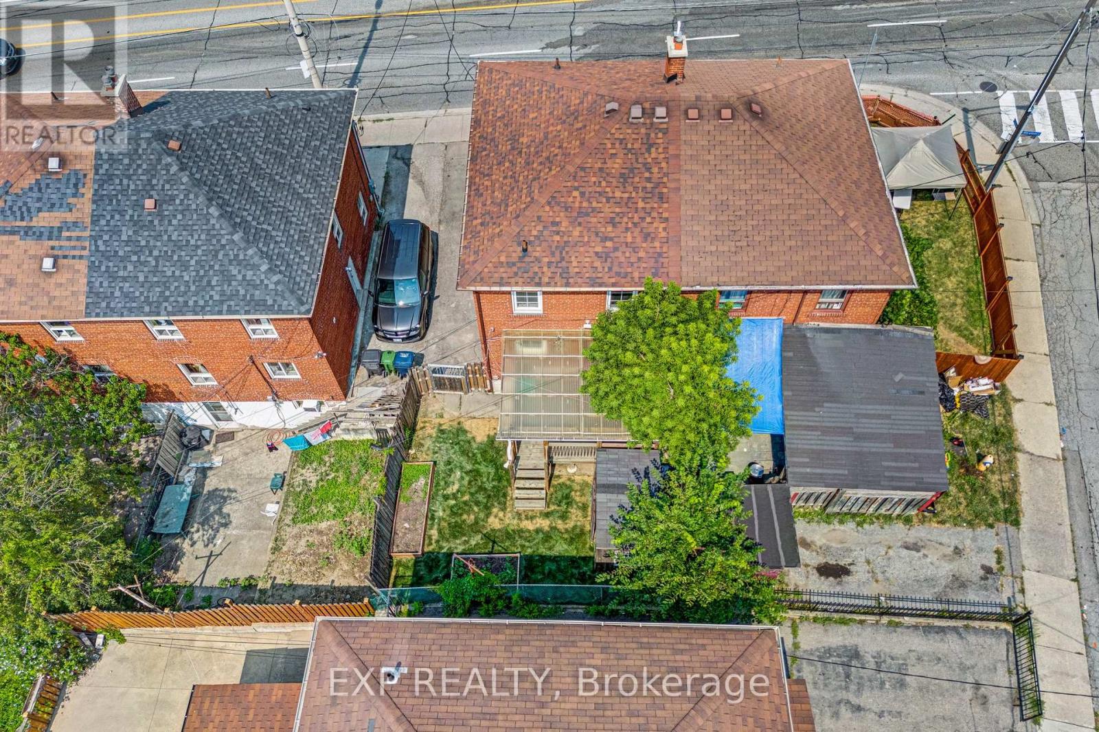 722 Weston Road, Toronto, Ontario  M6N 3R5 - Photo 42 - W12550190