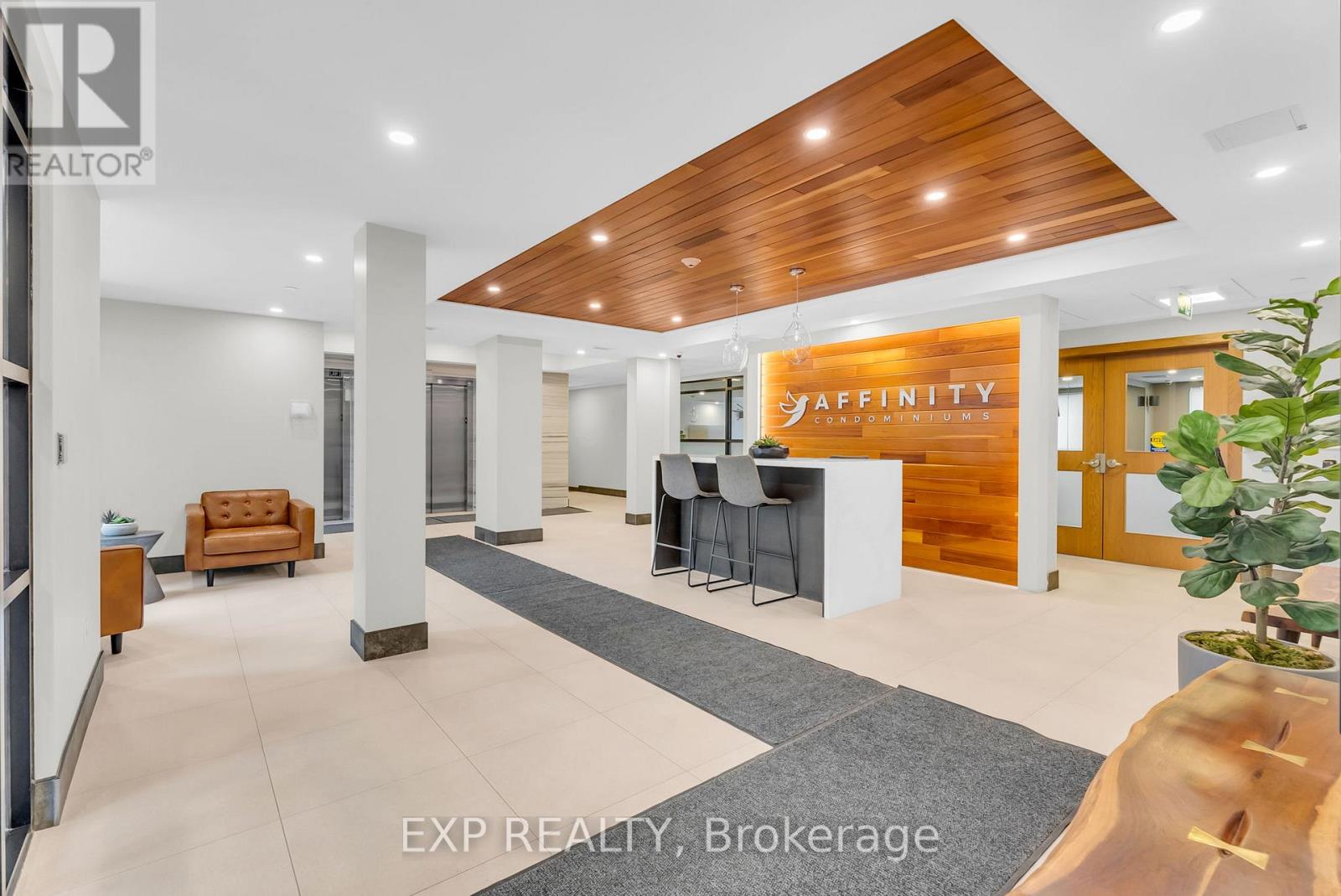 302 - 340 Plains Road E, Burlington, Ontario  L7T 0C2 - Photo 26 - W12550196