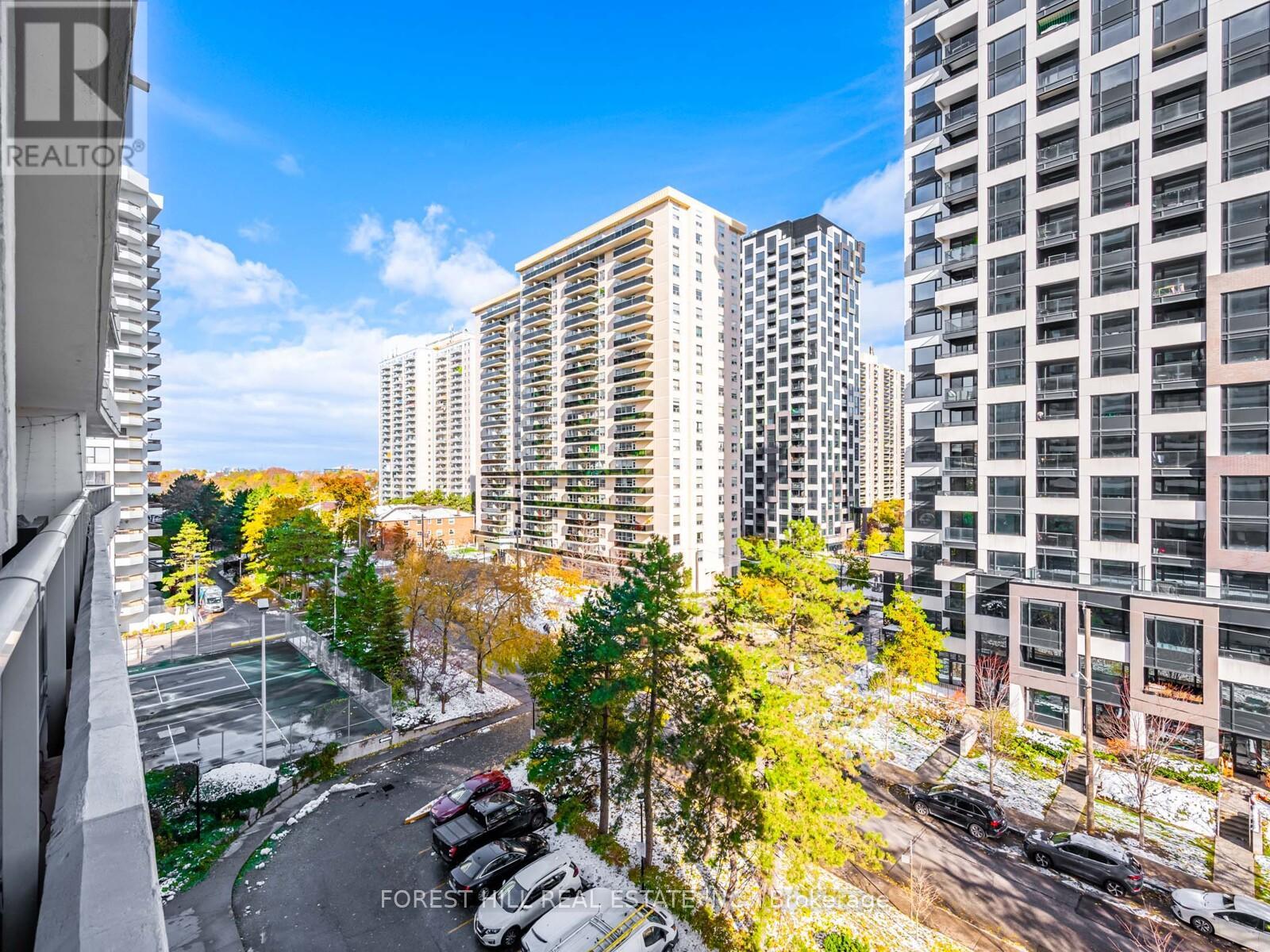 703 - 50 Quebec Avenue, Toronto, Ontario  M6P 4B4 - Photo 29 - W12550224