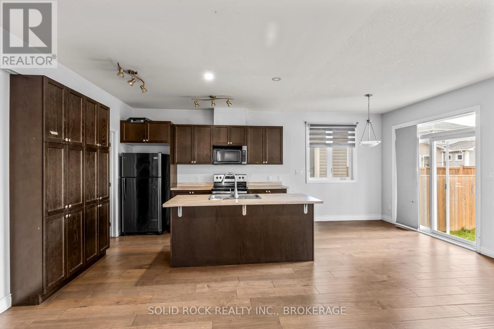 277 Holden Street, Kingston, Ontario  K7P 0L1 - Photo 12 - X12550316