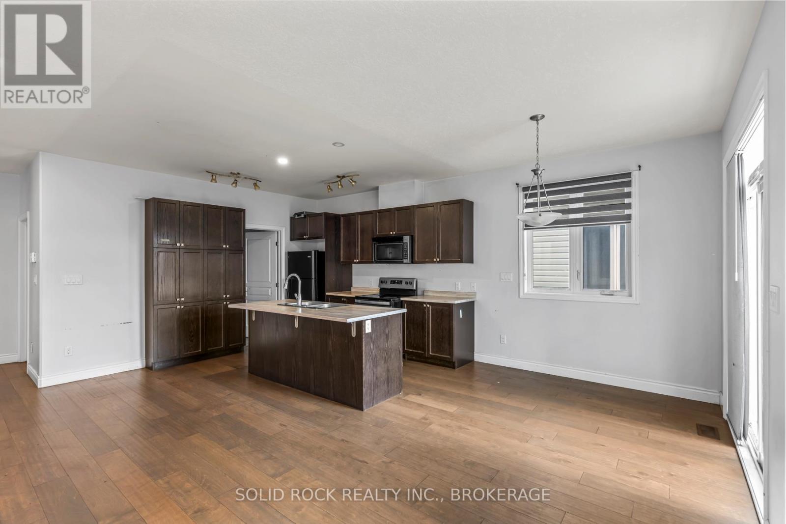 277 Holden Street, Kingston, Ontario  K7P 0L1 - Photo 13 - X12550316