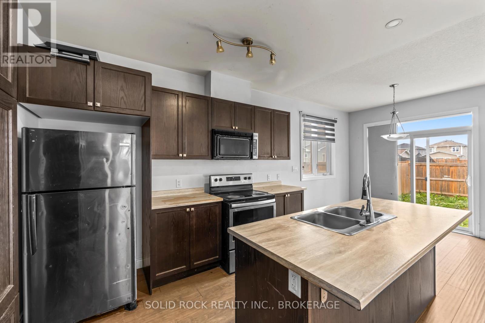 277 Holden Street, Kingston, Ontario  K7P 0L1 - Photo 20 - X12550316