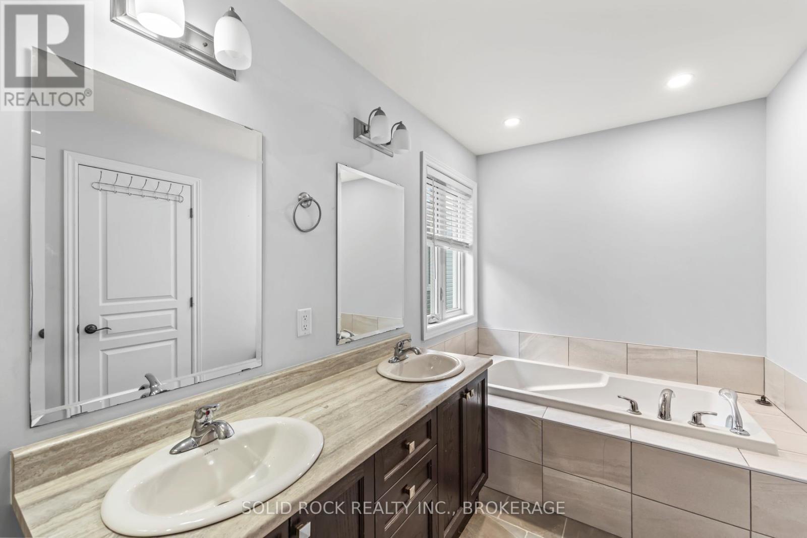 277 Holden Street, Kingston, Ontario  K7P 0L1 - Photo 31 - X12550316