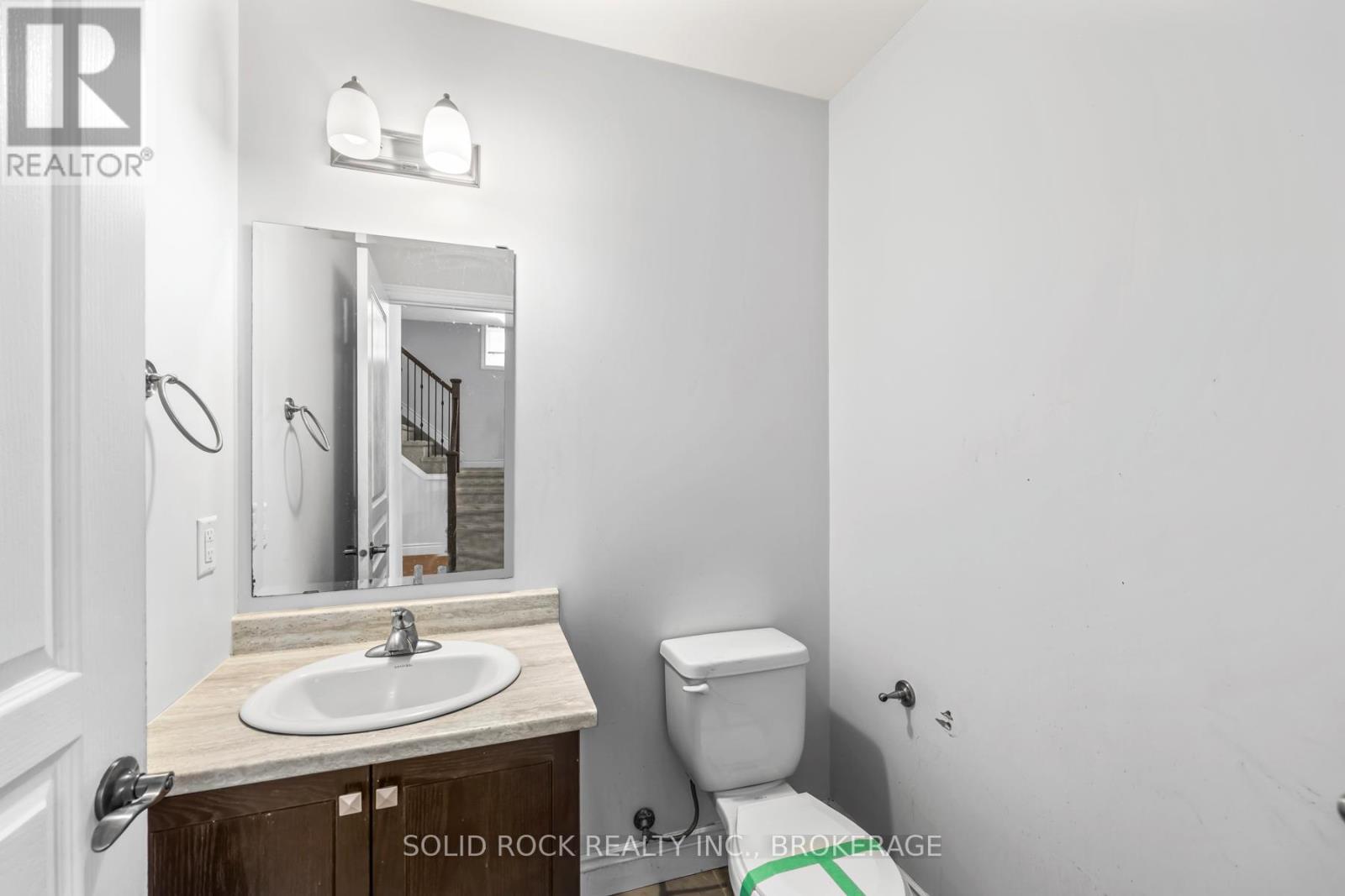 277 Holden Street, Kingston, Ontario  K7P 0L1 - Photo 9 - X12550316