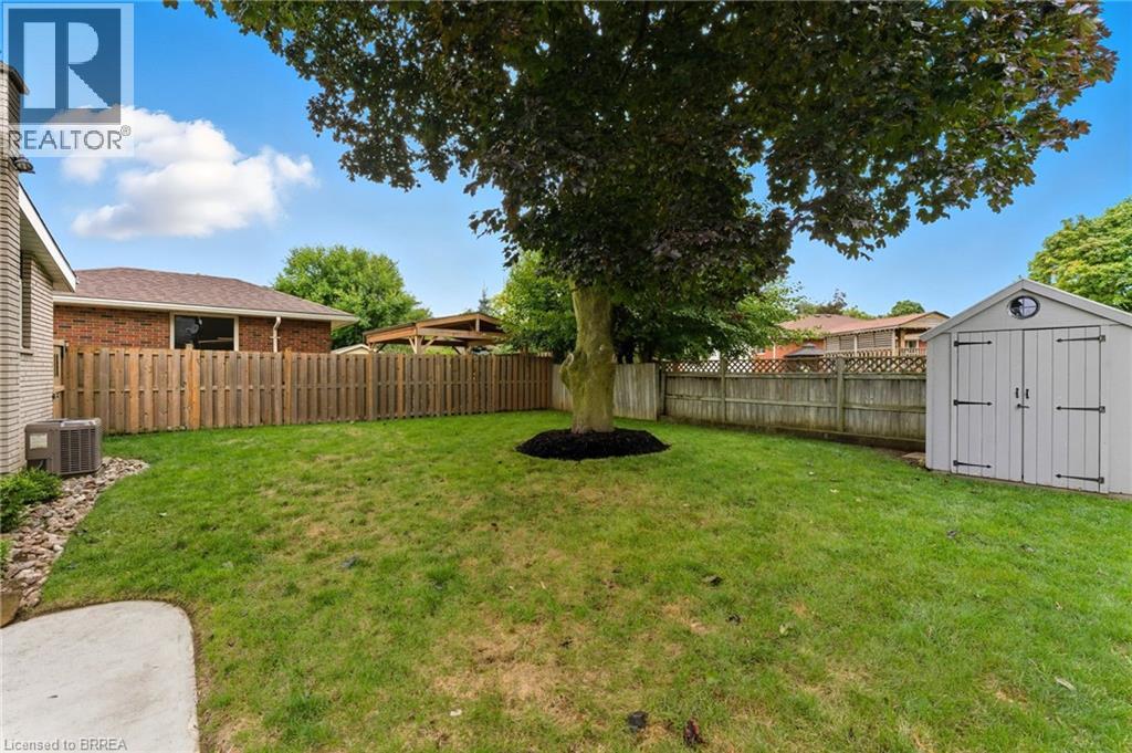 31 Buckingham Street, Brantford, Ontario  N3R 3A9 - Photo 27 - 40773764