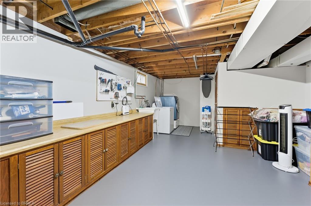 31 Buckingham Street, Brantford, Ontario  N3R 3A9 - Photo 23 - 40773764