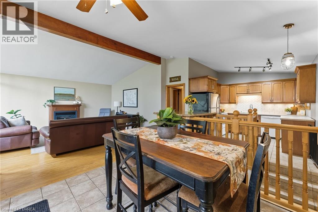 31 Buckingham Street, Brantford, Ontario  N3R 3A9 - Photo 10 - 40773764