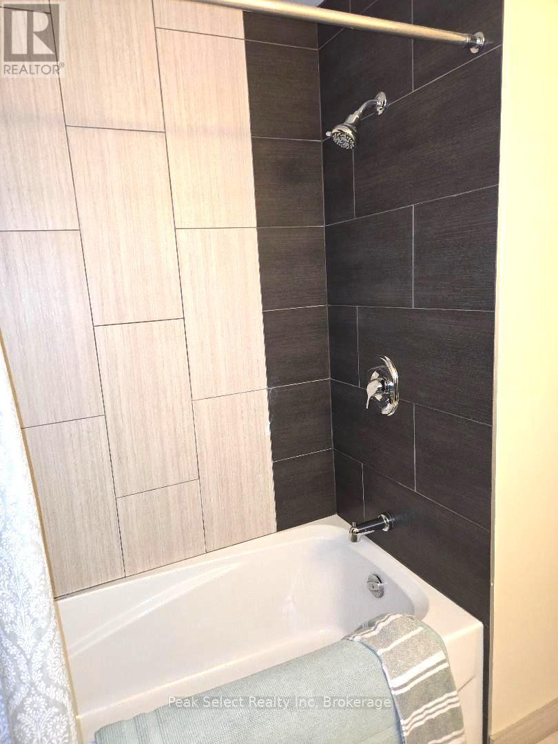 204 Buckingham St Street, London South, Ontario N5Z 3V5 - Photo 17 - X12550292