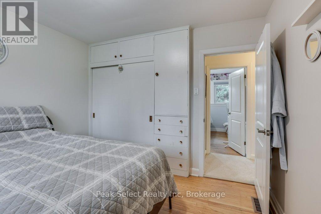 204 Buckingham St Street, London South, Ontario N5Z 3V5 - Photo 22 - X12550292