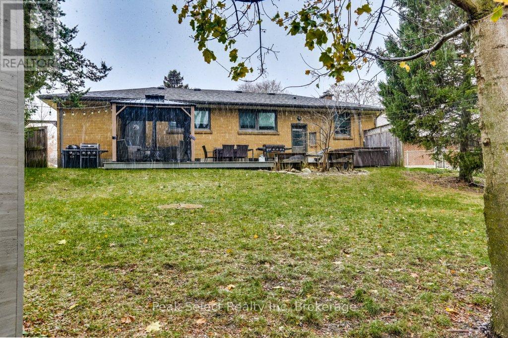 204 Buckingham St Street, London South, Ontario N5Z 3V5 - Photo 33 - X12550292