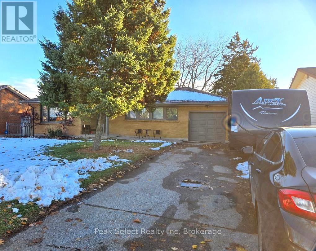 204 Buckingham St Street, London South, Ontario N5Z 3V5 - Photo 43 - X12550292