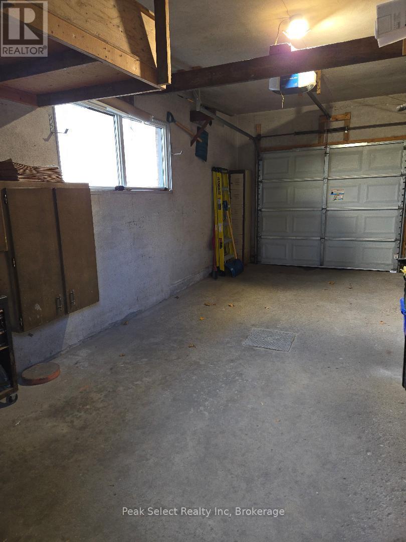 204 Buckingham St Street, London South, Ontario N5Z 3V5 - Photo 45 - X12550292