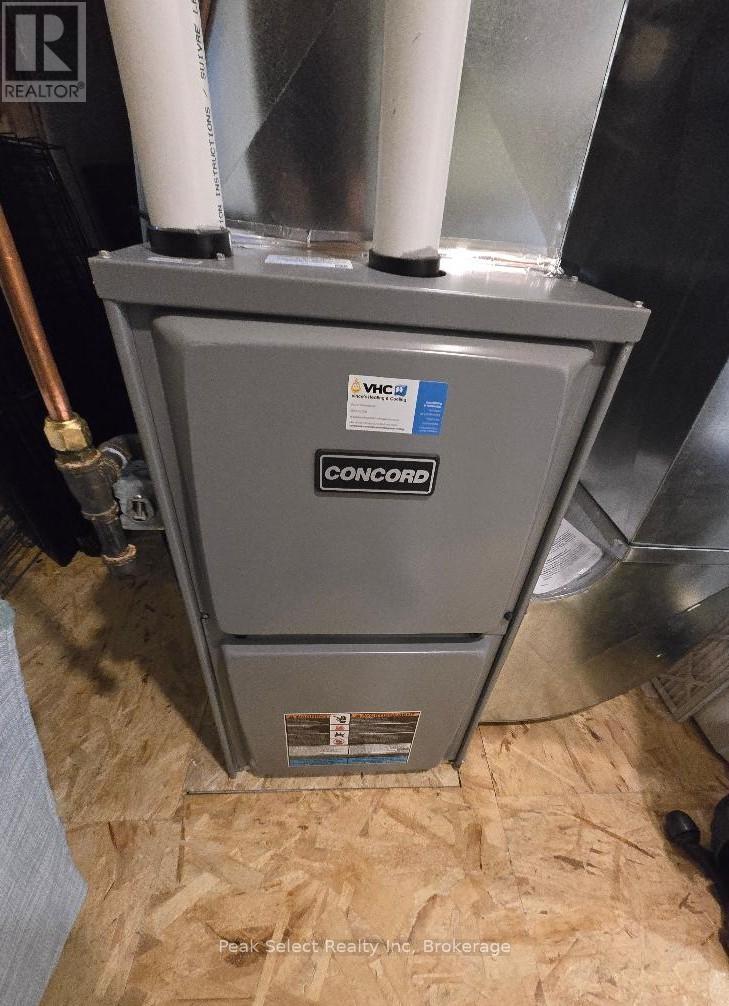 204 Buckingham St Street, London South, Ontario N5Z 3V5 - Photo 46 - X12550292